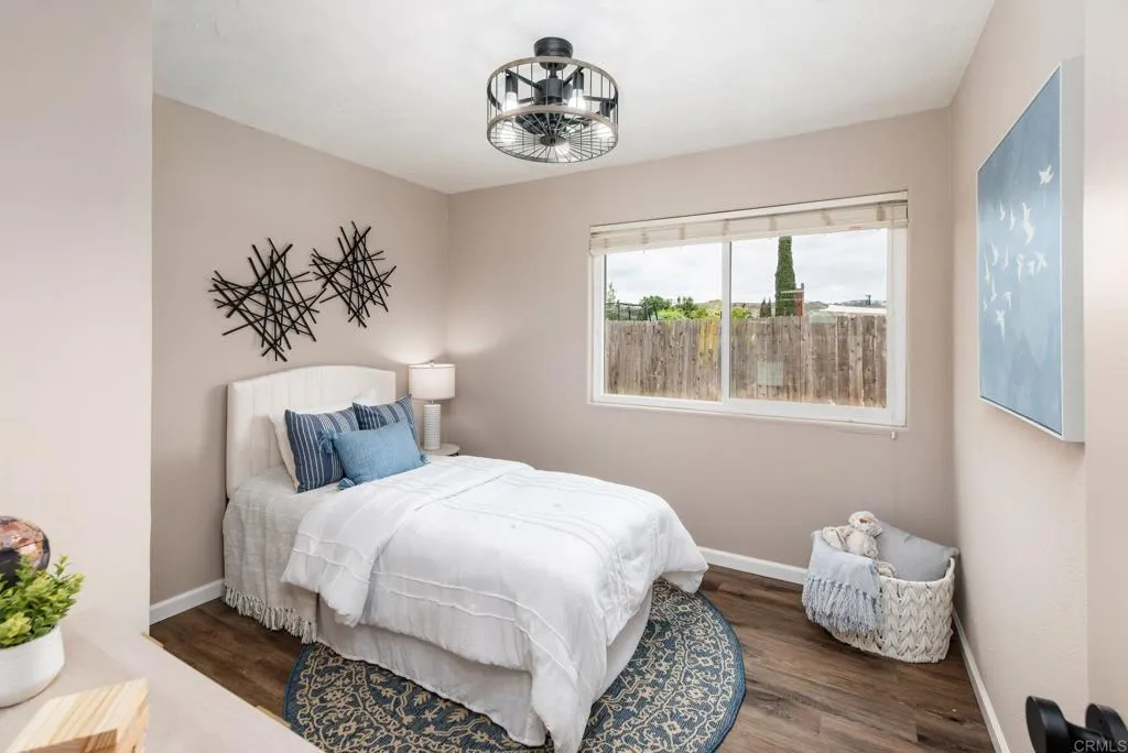 https://cdn.realtyfeed.com/cdn/127/306718606/dc2146517cf5d84b3ecf652f807afbfb.webp