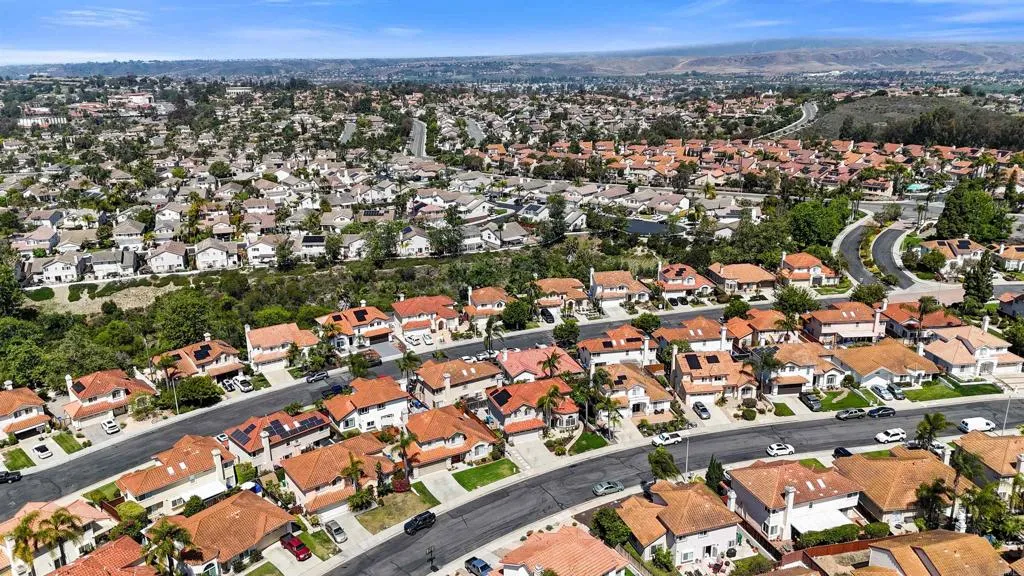 https://cdn.realtyfeed.com/cdn/127/306718609/bd551a595ff6763523c9e9f9dae7d20a.webp