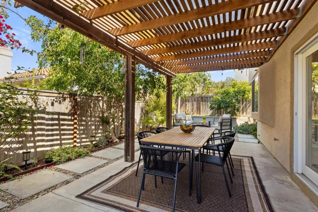 https://cdn.realtyfeed.com/cdn/127/306718609/d150ef41ec3104c285e78f8c42d08a66.webp