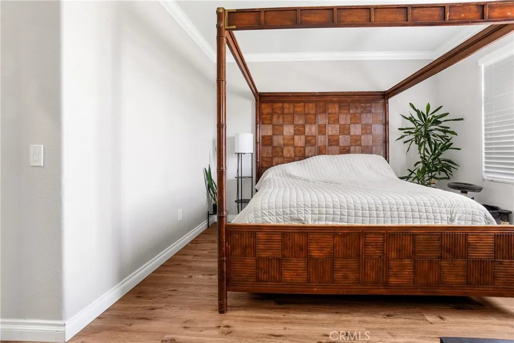 Photo #27: PW26085198 Listing: Photo #27