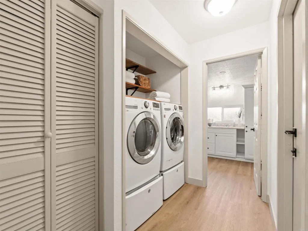 https://cdn.realtyfeed.com/cdn/127/306718660/747649422ee6c31ff7264ab39167e7bf.webp