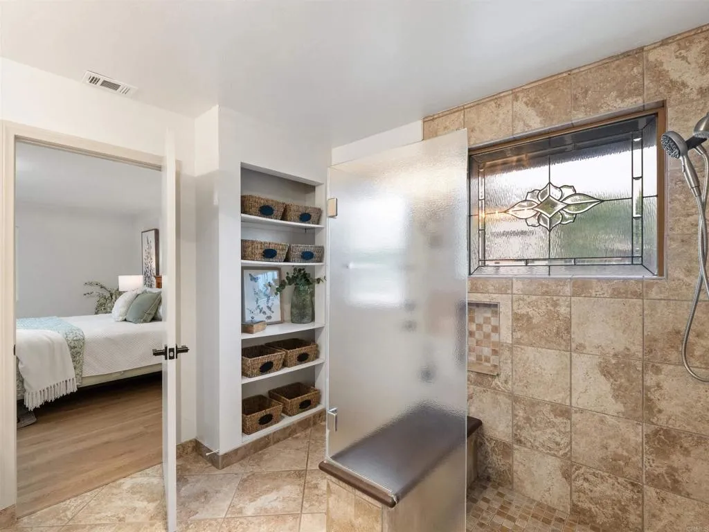 https://cdn.realtyfeed.com/cdn/127/306718660/ec2840725923b91efe8a30f83990923b.webp
