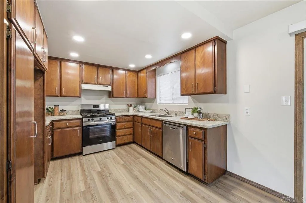 https://cdn.realtyfeed.com/cdn/127/306718686/7a91d6e81dc052e3802ee3c1bd3ae5ca.webp