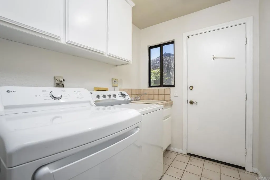 https://cdn.realtyfeed.com/cdn/127/306718692/4398ffc789c2799d44a6f041a3ce5520.webp