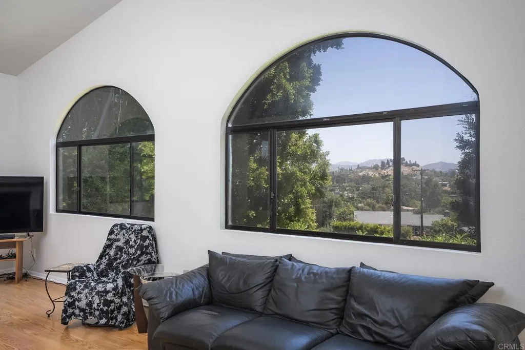 https://cdn.realtyfeed.com/cdn/127/306718692/622f007b74bb7b6424bf6a7b94b48c6b.webp