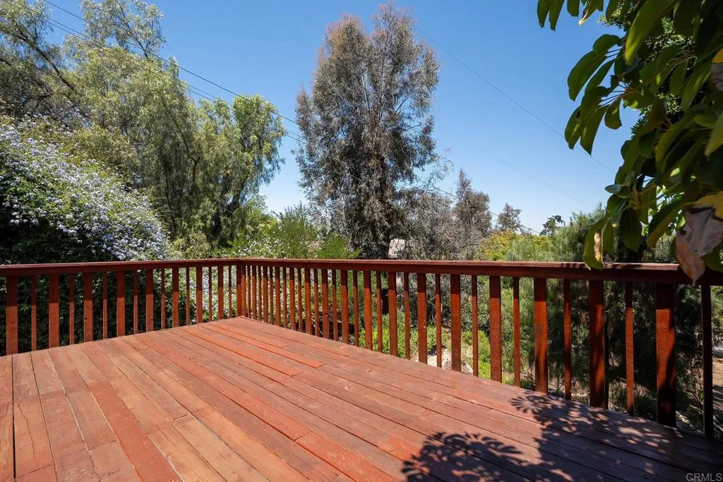 https://cdn.realtyfeed.com/cdn/127/306718692/bada4744293f939617629a23d66fbc46.webp
