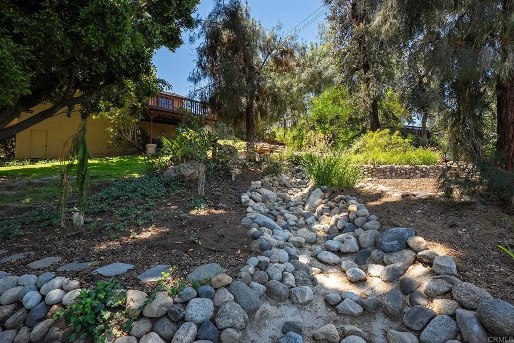 https://cdn.realtyfeed.com/cdn/127/306718692/ebd6ae32473ae1b767ffd7f50819ac76.webp