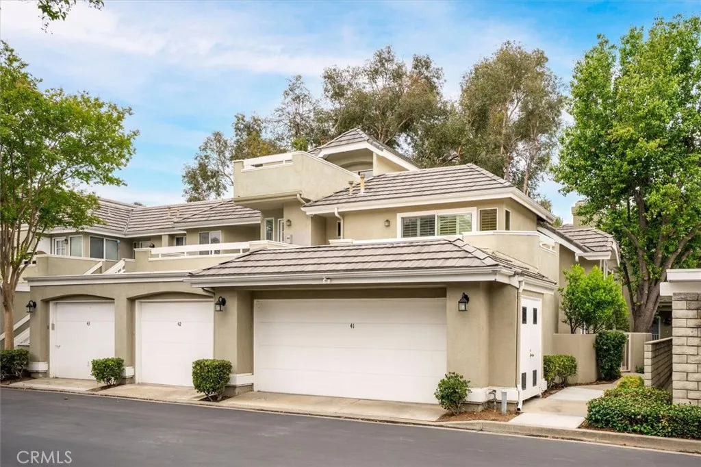 Valencia, CA 91355
