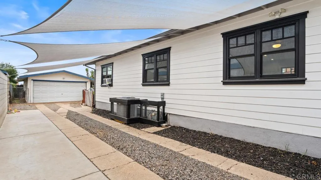 https://cdn.realtyfeed.com/cdn/127/306718711/47d5a0b698a19b1ef30d6f93d98b2ab0.webp