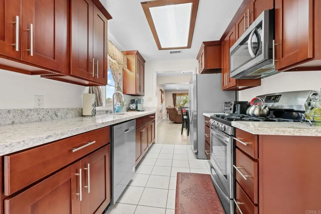 Photo #21: PTP2603705 Listing: Photo #21