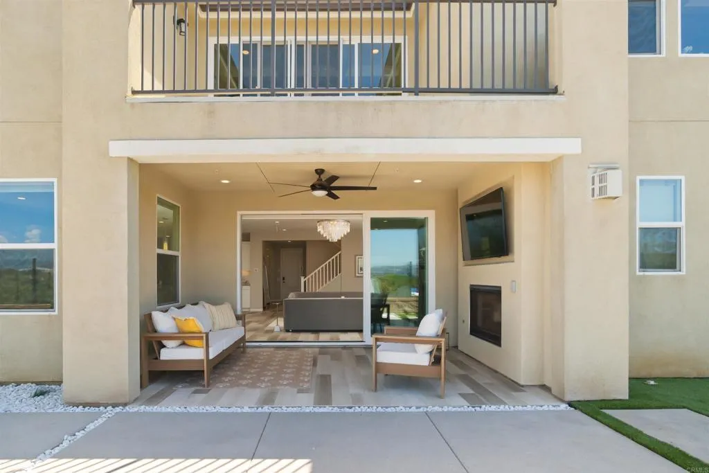 https://cdn.realtyfeed.com/cdn/127/306718724/3cb487901902a83f9aa7b006b1b53c12.webp