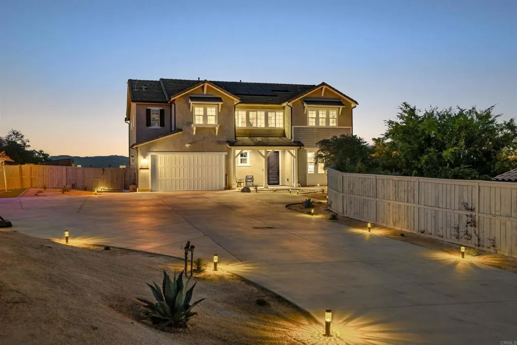 https://cdn.realtyfeed.com/cdn/127/306718724/5fb3eddf64736ed2585e38a2940f0365.webp