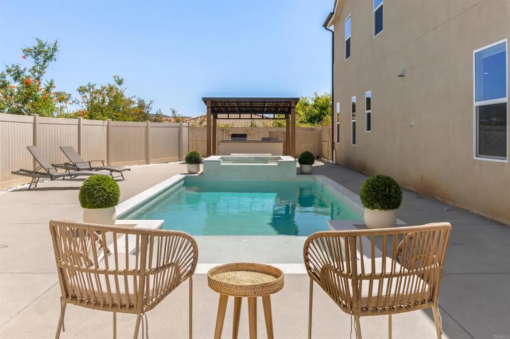 https://cdn.realtyfeed.com/cdn/127/306718724/6835bf37c6bfe822084e30c5a4e7526d.webp