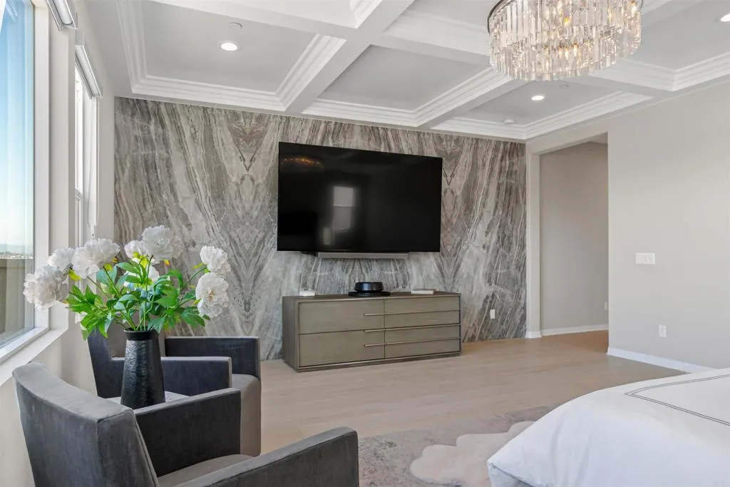 https://cdn.realtyfeed.com/cdn/127/306718724/9f0bb9dc179f543753bfd107b64432ba.webp