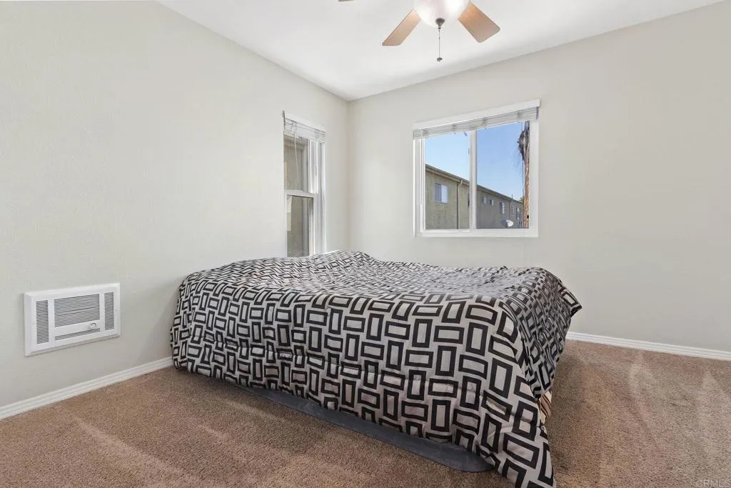 https://cdn.realtyfeed.com/cdn/127/306718726/a6e6bdbfad2b49186b0778cba39bf285.webp