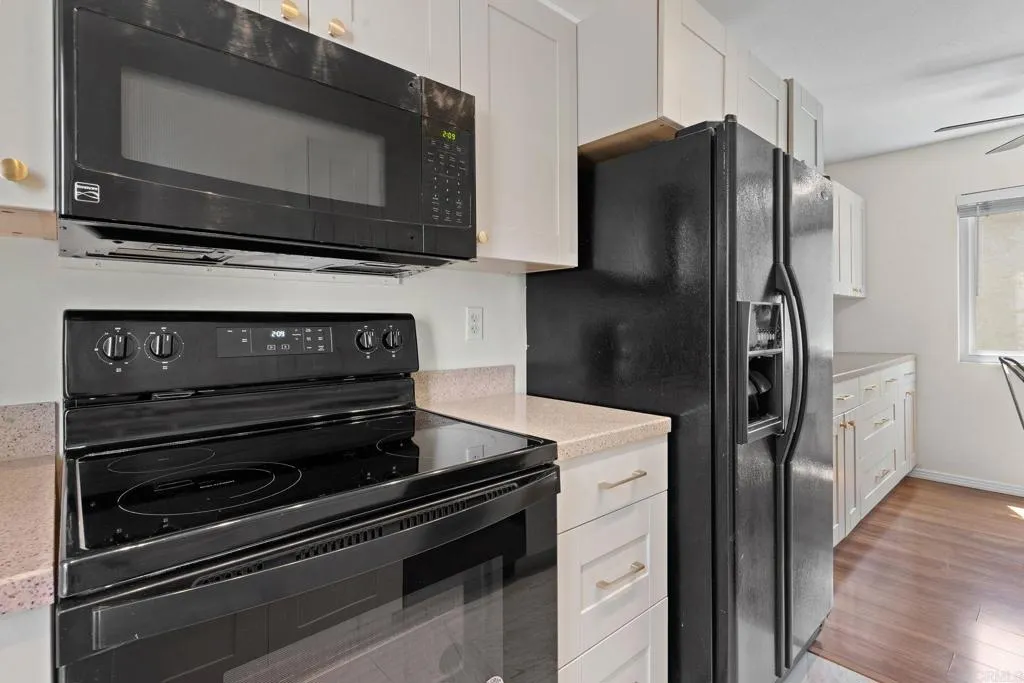 https://cdn.realtyfeed.com/cdn/127/306718726/d47f9bd0d3bb9337f783a7300301597d.webp