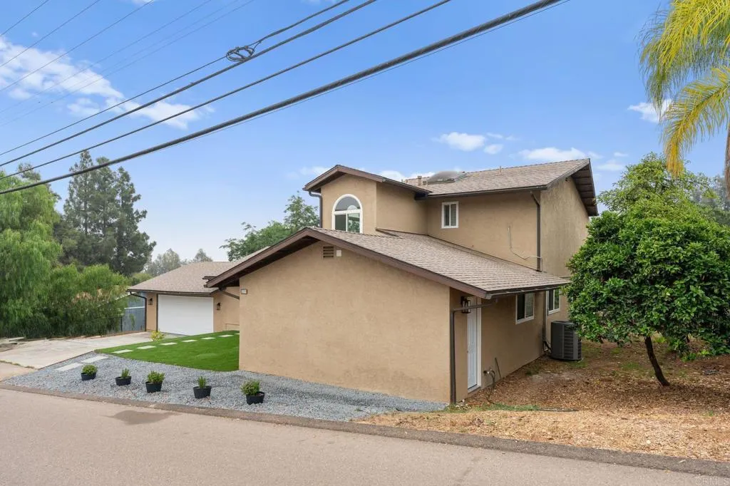 https://cdn.realtyfeed.com/cdn/127/306718733/10b1b6d912297847f68ad3fc16234f5b.webp