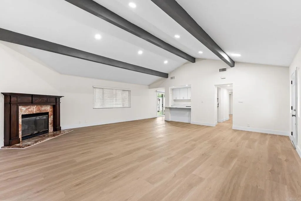 https://cdn.realtyfeed.com/cdn/127/306718733/111d9b55854f8cc872bec2ba1310fa23.webp