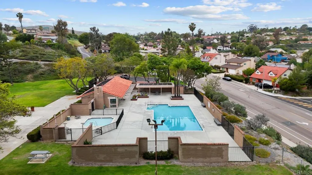 https://cdn.realtyfeed.com/cdn/127/306718798/2acf96318e7970dbba4cda8e6556ffe6.webp