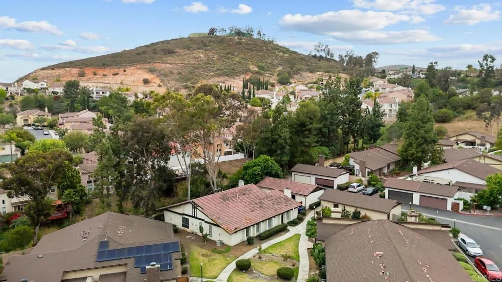 https://cdn.realtyfeed.com/cdn/127/306718798/b2a7a636f476f465adfc32d11eaf240a.webp