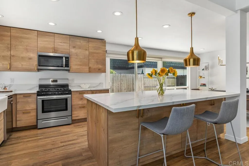 https://cdn.realtyfeed.com/cdn/127/306718805/44371183f117a1db242dac3ea74663b1.webp
