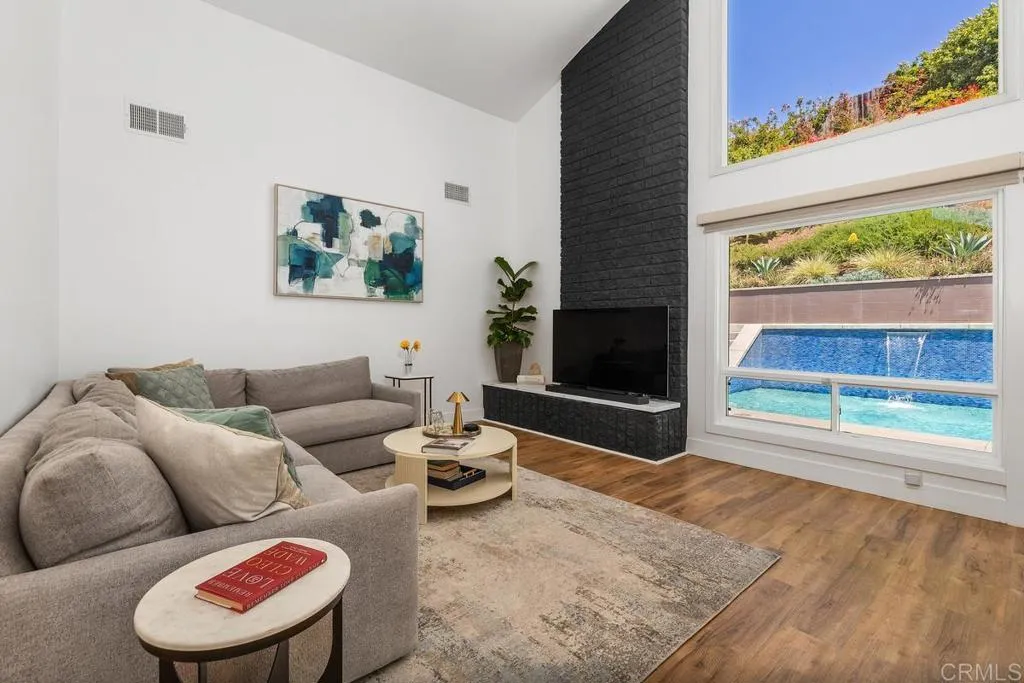 https://cdn.realtyfeed.com/cdn/127/306718805/e01e6387035cdeb342c8ac2498d51856.webp