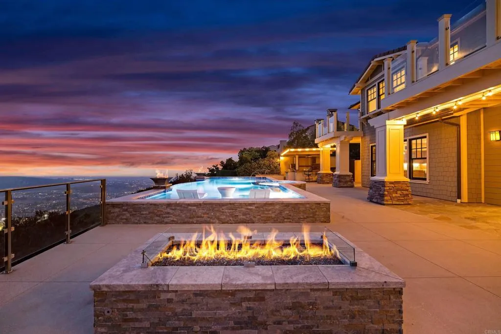 https://cdn.realtyfeed.com/cdn/127/306718807/2a490af665b106624c418c1e0e0f33e8.webp