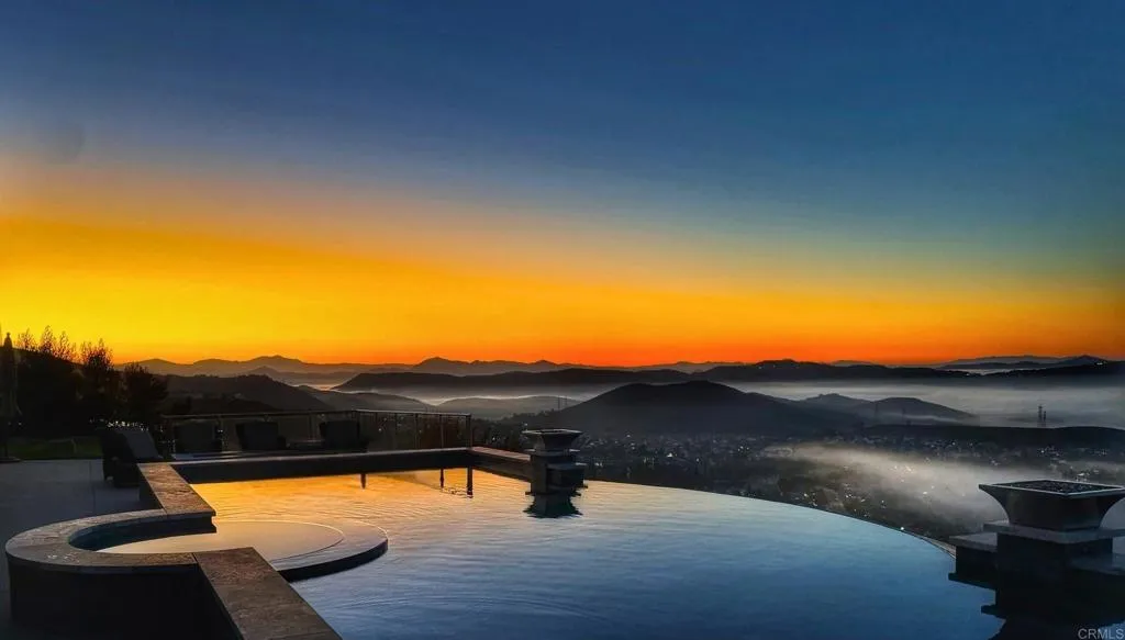 https://cdn.realtyfeed.com/cdn/127/306718807/42c839ab49a97c7004cd129a9aecdd48.webp