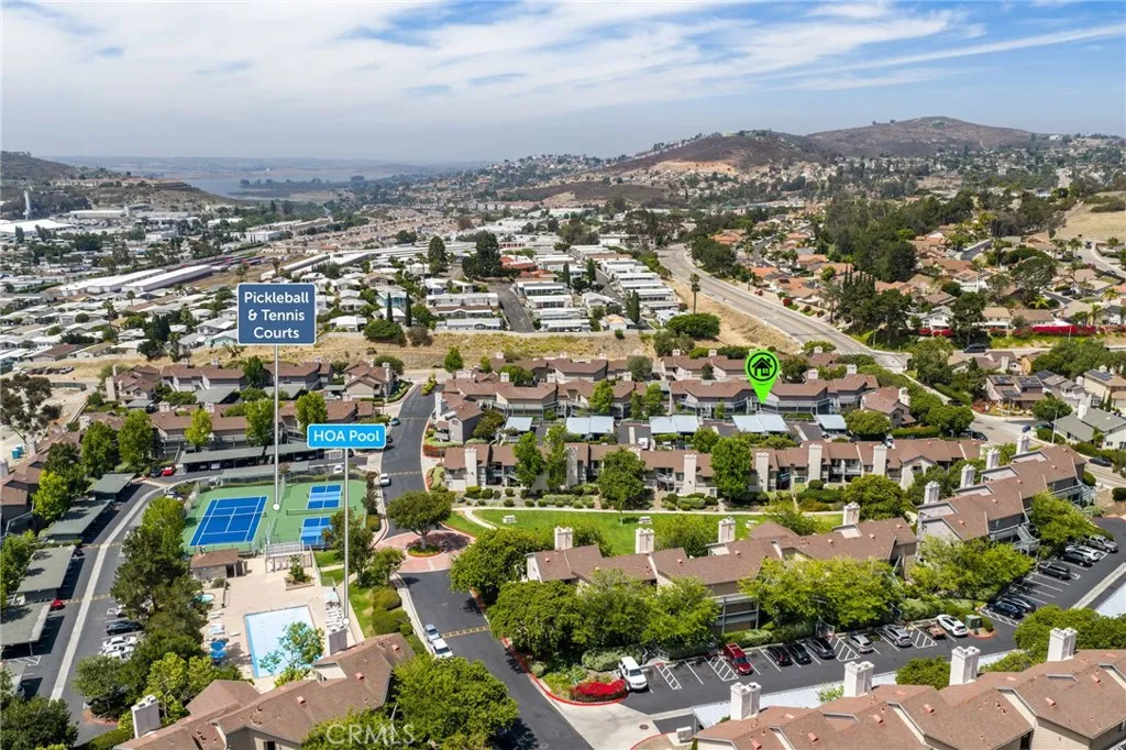 https://cdn.realtyfeed.com/cdn/127/306718828/264c26fa6ccca6f1bc9185672338f6e9.webp