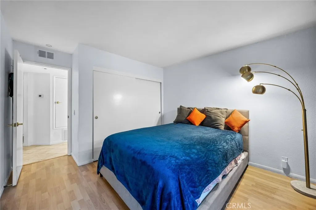 https://cdn.realtyfeed.com/cdn/127/306718828/2cc7f79d47c59ded2bdd453958364c2b.webp
