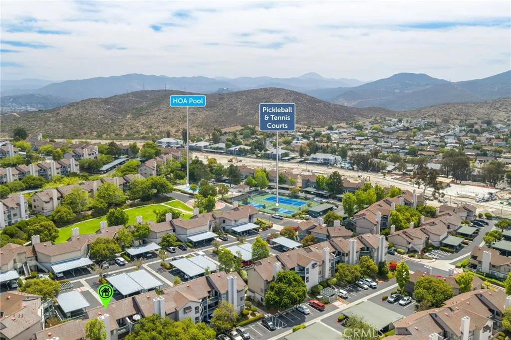 https://cdn.realtyfeed.com/cdn/127/306718828/d35724265707a5bd3ec4338fd88cda8d.webp