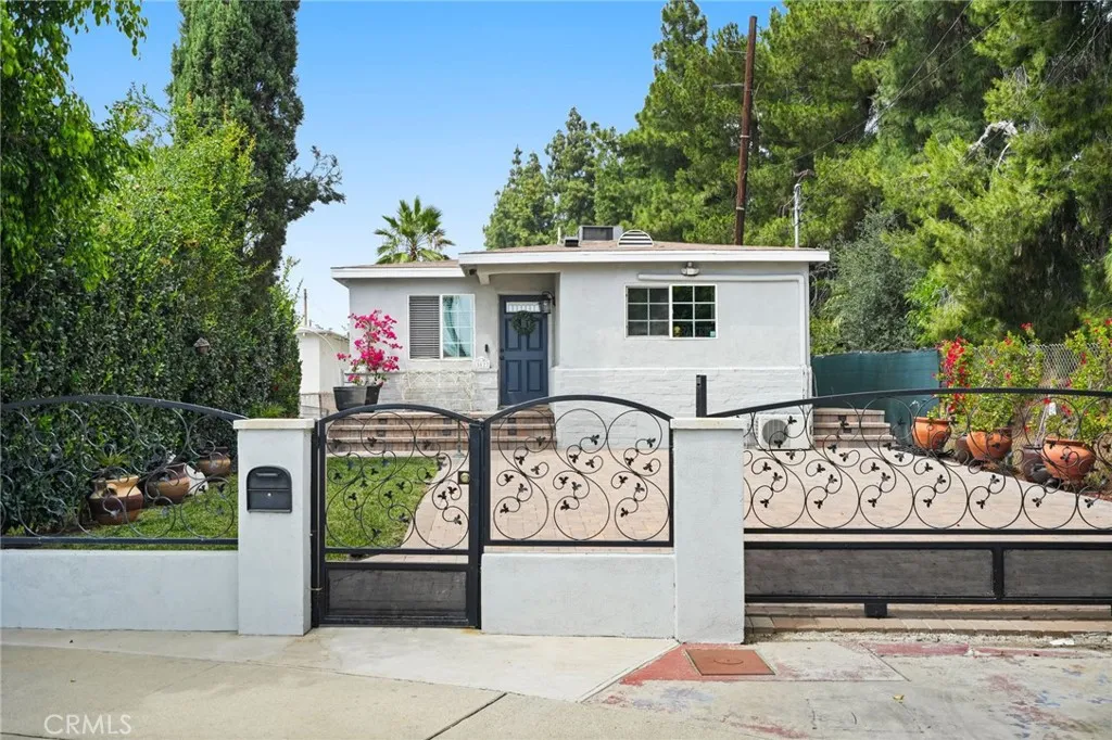 North Hills, CA 91343