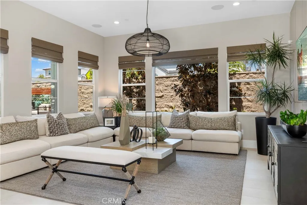 Lake Forest, CA 92630