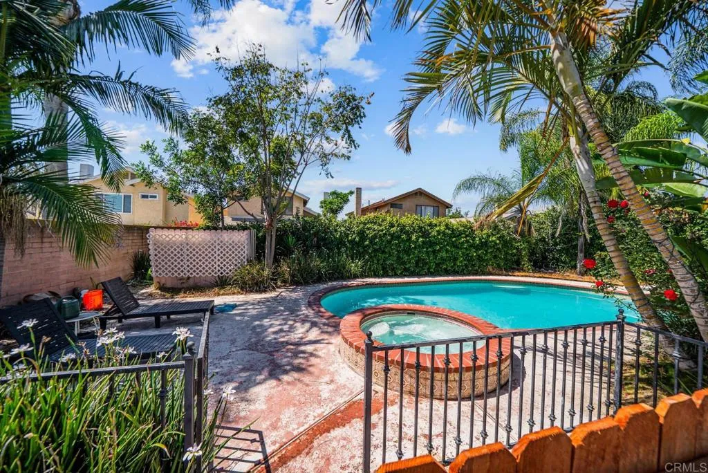 https://cdn.realtyfeed.com/cdn/127/306718897/09d3f4028ba379fdcef03e33370767a4.webp