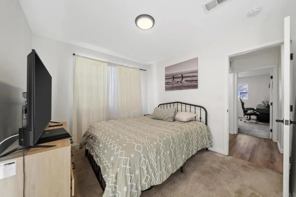 https://cdn.realtyfeed.com/cdn/127/306718897/342fd9649a953ae4c5b80aed2b78bfc4.webp
