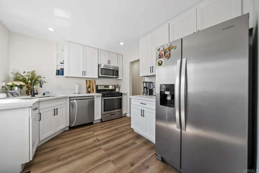 https://cdn.realtyfeed.com/cdn/127/306718897/cdf67a99833d5ac60c2d0b63db706322.webp