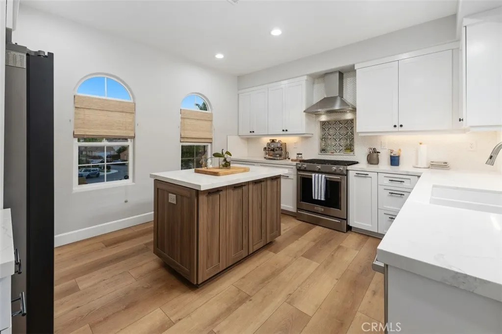https://cdn.realtyfeed.com/cdn/127/306718928/43050ba2021f1df1d5bdf1212ab65bbe.webp