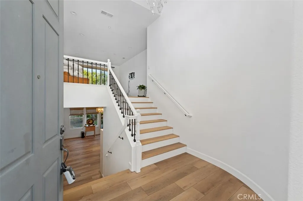 https://cdn.realtyfeed.com/cdn/127/306718928/a10e42c350eef81e765fb771a39b8810.webp