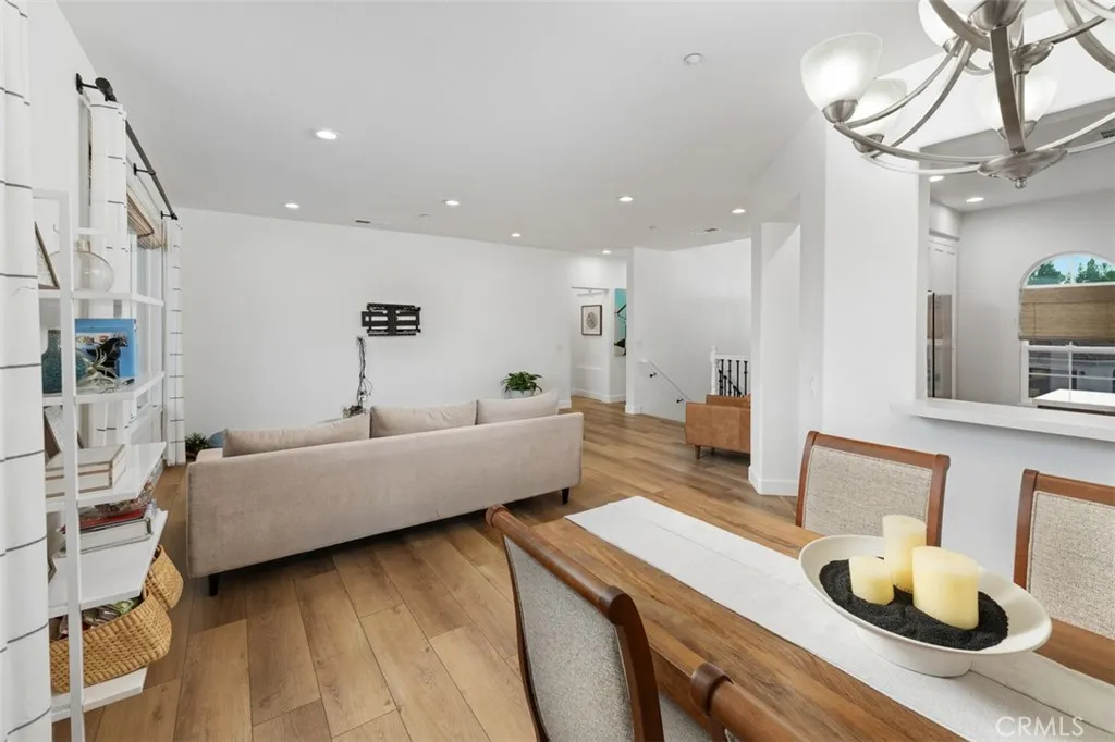 https://cdn.realtyfeed.com/cdn/127/306718928/aaf46dd1b75b5bab5bb20b7909835e96.webp