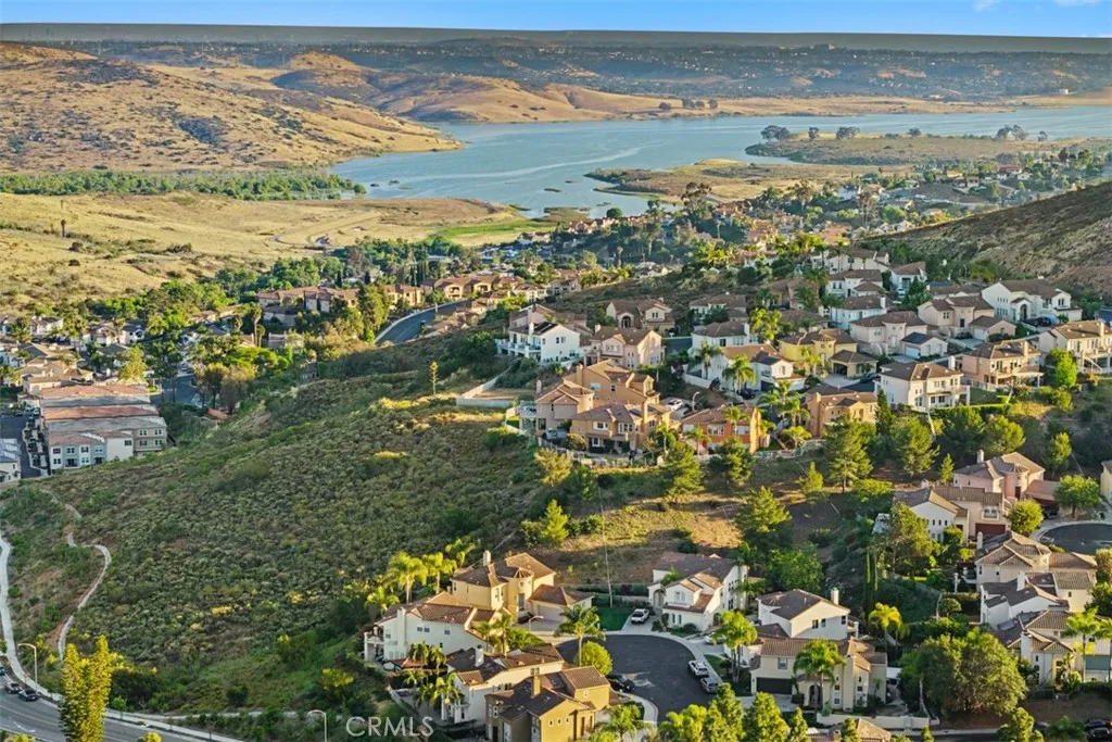 https://cdn.realtyfeed.com/cdn/127/306718928/d098eaacfb6488684d040bc9bac0f08a.webp