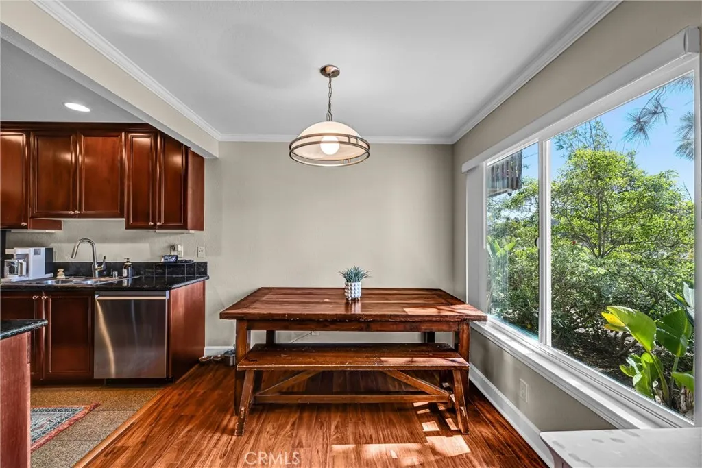 Photo #8: SW26101136 Listing: Photo #8