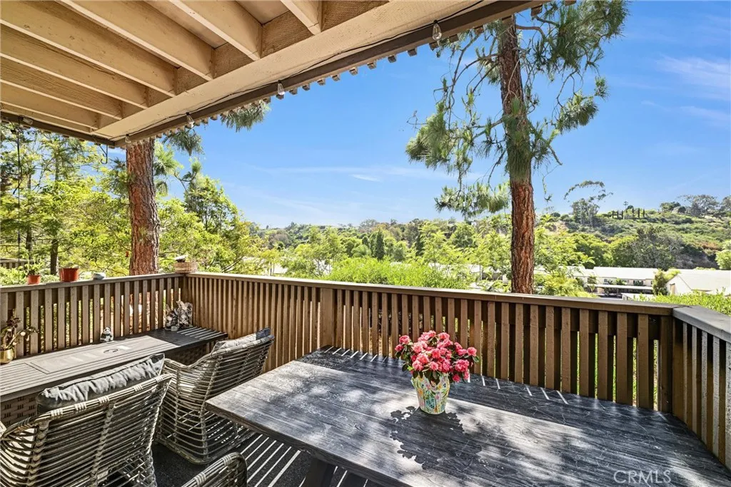 Photo #17: SW26101136 Listing: Photo #17