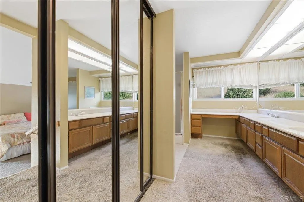 https://cdn.realtyfeed.com/cdn/127/306718965/08ec3a1c17cf75f3962259c08cf3f34b.webp