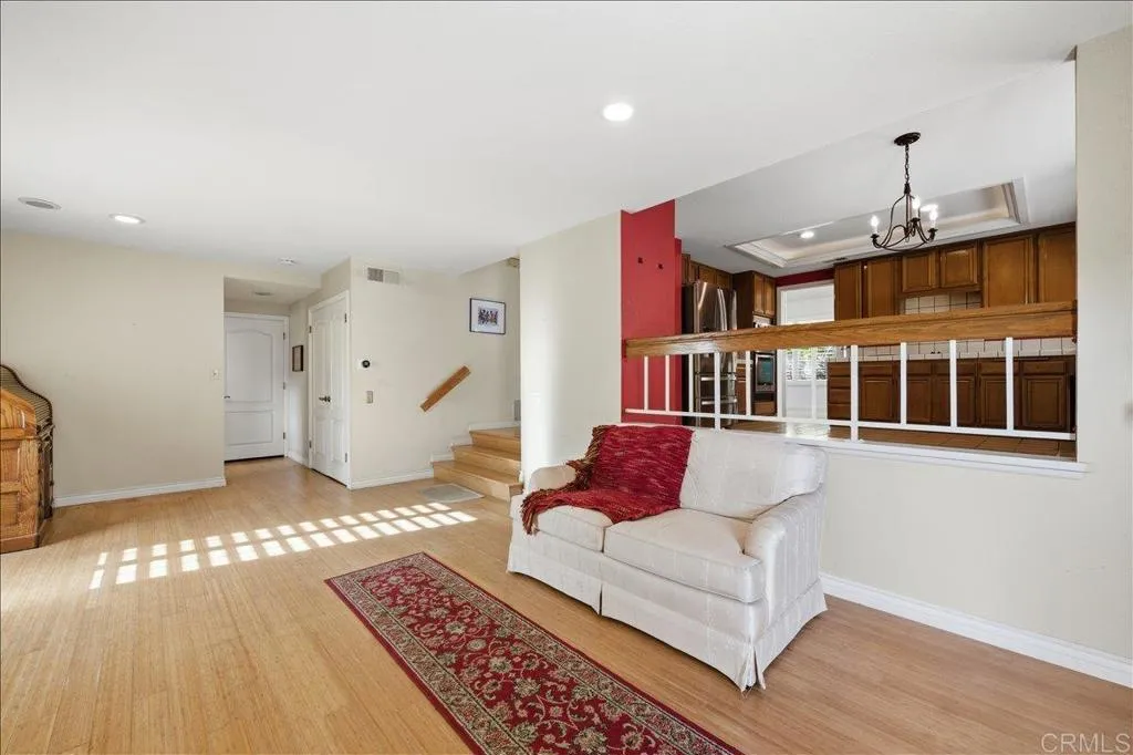 https://cdn.realtyfeed.com/cdn/127/306718965/b7157ba312f9dfdea8a84b17e9a1f1fe.webp