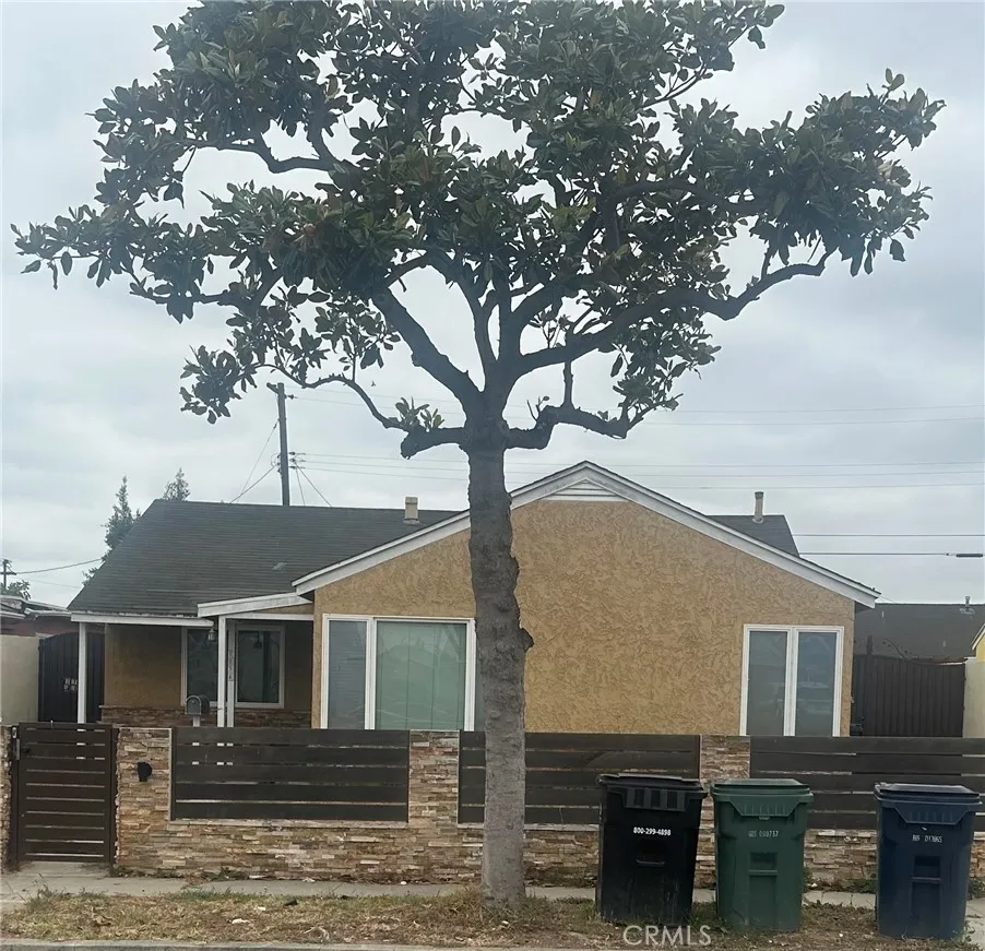 Compton, CA 90222