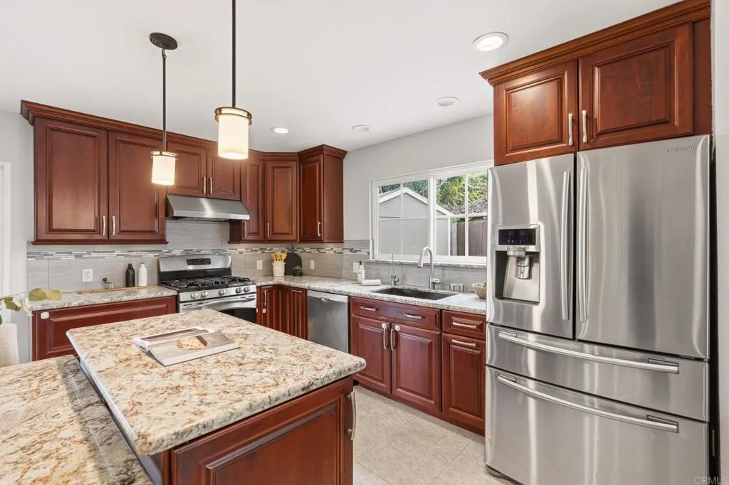 https://cdn.realtyfeed.com/cdn/127/306719027/5eb8d72422022c648e2348a4cbc44188.webp