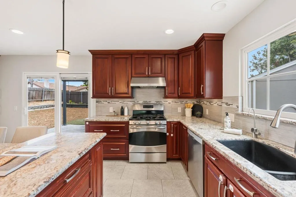 https://cdn.realtyfeed.com/cdn/127/306719027/a8fa0f641ea3a6a99a30625c8d2ebfab.webp