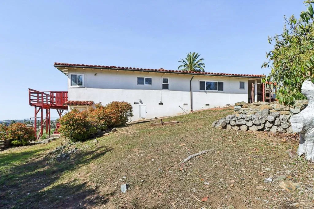 https://cdn.realtyfeed.com/cdn/127/306719047/47f352713c813bd39d4088ef22ba1c3a.webp