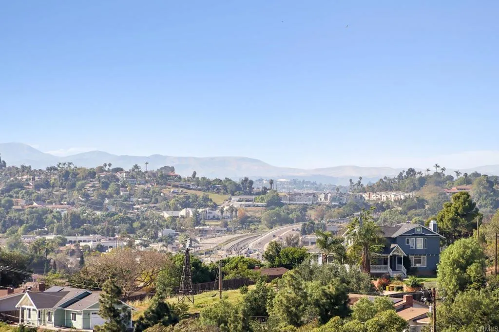https://cdn.realtyfeed.com/cdn/127/306719047/4e1039b7196167d5c671dc418334142b.webp