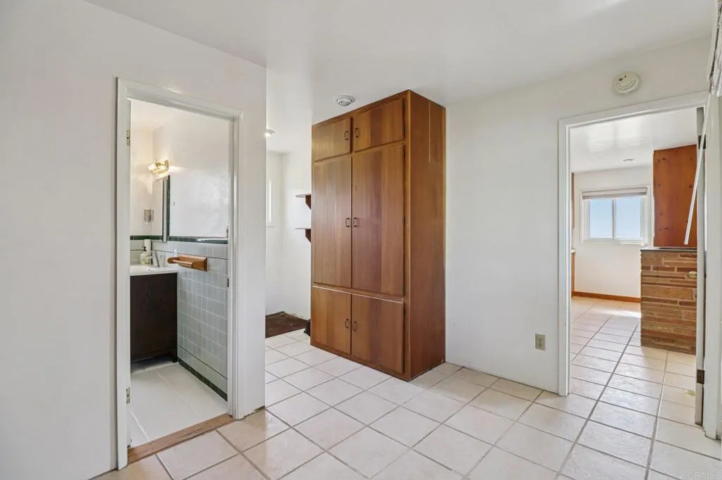 https://cdn.realtyfeed.com/cdn/127/306719047/4f2d7b611553eac8b1faf1182234f76b.webp